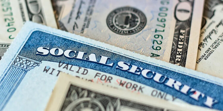 Seguro Social enviará pagos de hasta $4,555 dólares