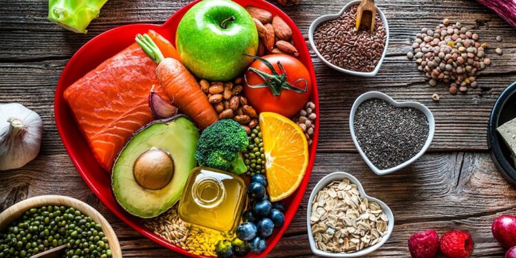 Hacer dieta no funciona, comer saludable sí