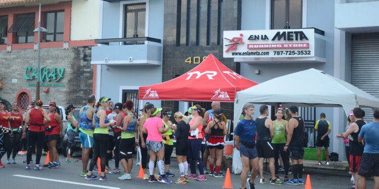 ¡Corre con un propósito en el 8k Al Amanecer!