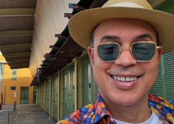 Alexis Valdés: Reír y bailar son actos de liberación imprescindibles