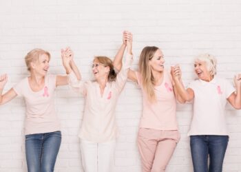 Bienestar en la madurez: La Dra. Terri DeNeui y su innovadora terapia hormonal