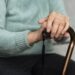 Nuevas medidas buscan fortalecer derechos de adultos mayores y sus cuidadores
