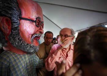 Emocionado Jacobo con su homenaje en las Fiestas de la Calle San Sebastián