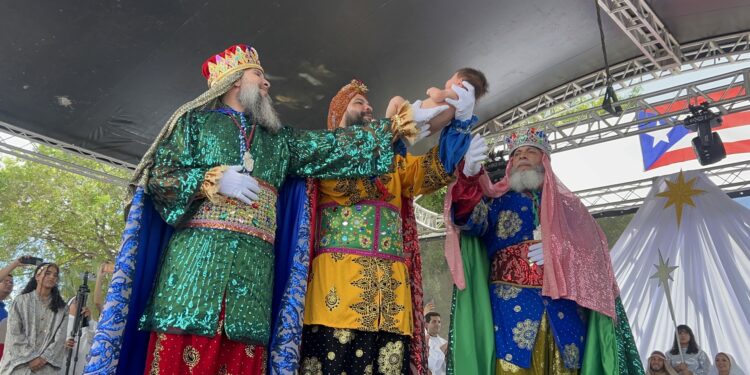 Juana Díaz celebra en grande su tradicional Fiesta de Reyes