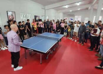 Tenis de mesa fomenta la salud física y mental de adultos mayores en Naguabo