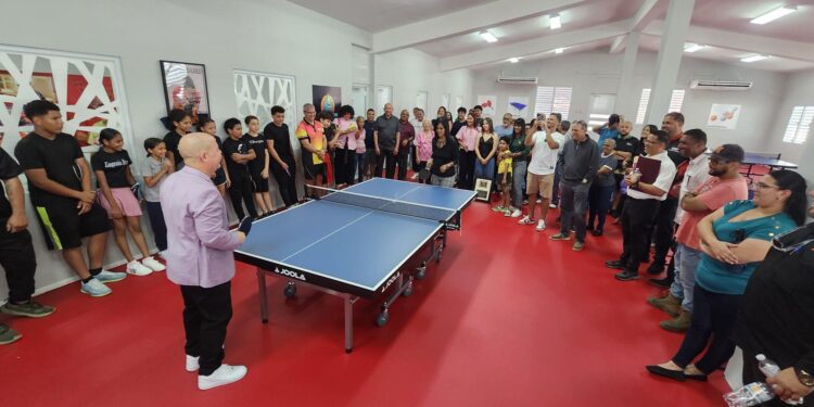 Tenis de mesa fomenta la salud física y mental de adultos mayores en Naguabo