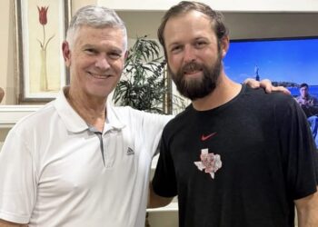 Dickie Thon le regala vida a su hijo