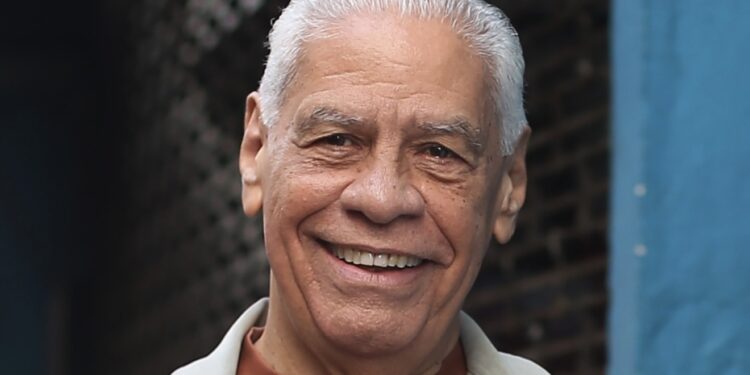 Luis Rafael Sánchez sellará su legado para la Caja de las Letras del Instituto Cervantes este sábado en Caguas
