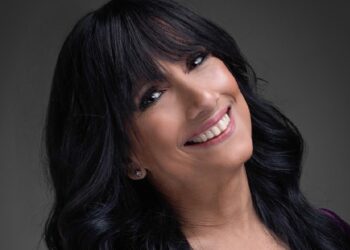 Eileen Navarro se siente plena en su faceta como profesora