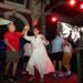 A bailar salsa, sábado en la noche, en la Placita