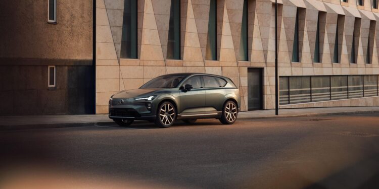 Volvo lanza su vehículo más inteligente