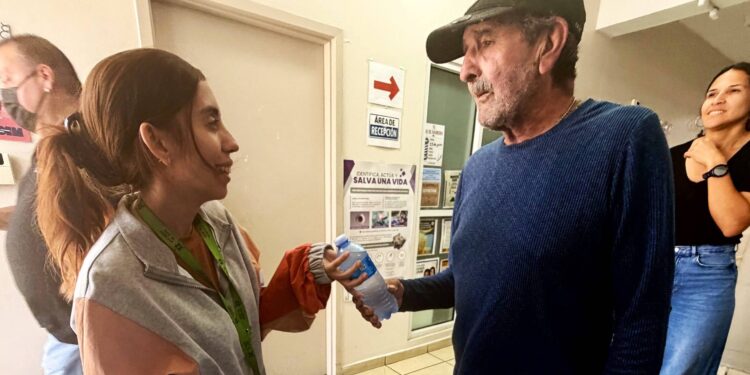 Piden establecer oasis para personas sin hogar y adultos mayores