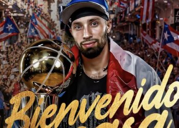 José Alvarado viene a celebrar su triunfo con la fanaticada boricua