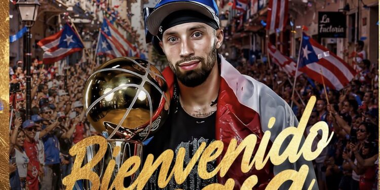José Alvarado viene a celebrar su triunfo con la fanaticada boricua