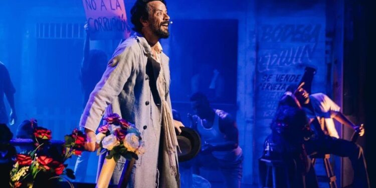 A escena la “Maestra Vida” de Rubén Blades en el CBA de Santurce