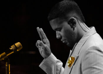 Romeo Santos alza su voz por los niños con autismo