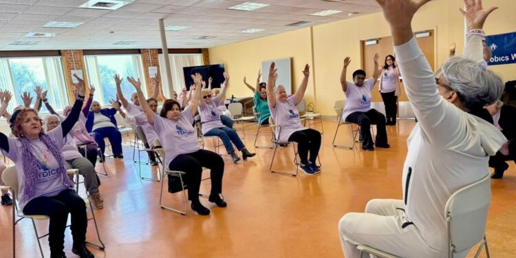 Freddy Ramírez está listo para activar en Puerto Rico su terapia de baile para adultos mayores