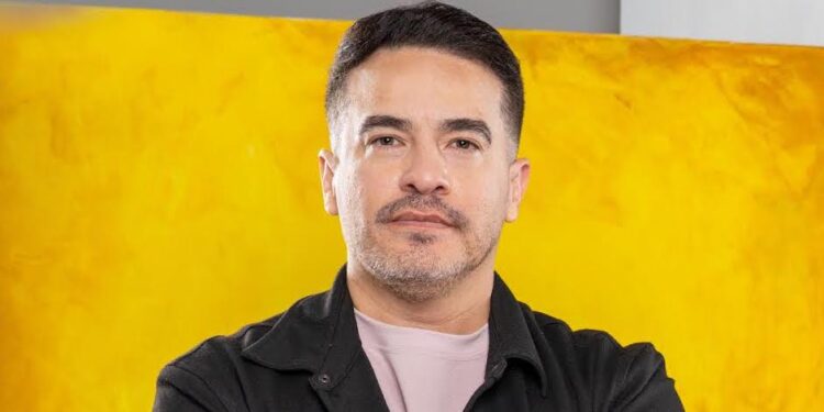 Artista cagüeño Yavier Hidalgo exhibirá sus obras en Mónaco