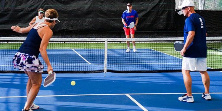 La Liga Dorada invita a torneo de pickleball para los 60+