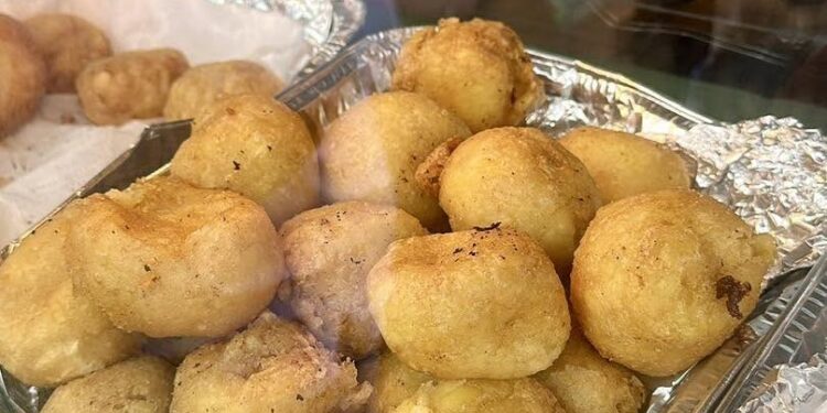 Este fin de semana se come jueyes, pana, carne ahumada y longaniza