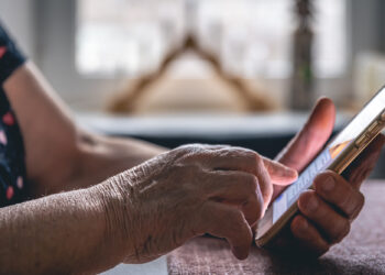 Anuncian talleres regionales de capacitación tecnológica para adultos mayores