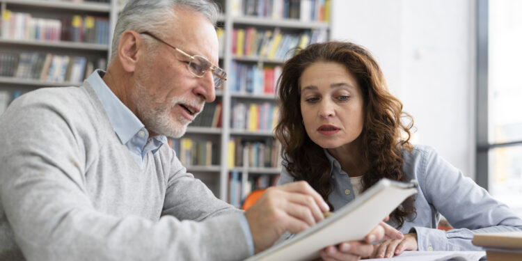 Sentirse útil es un gran ejercicio para fortalecer la salud cerebral